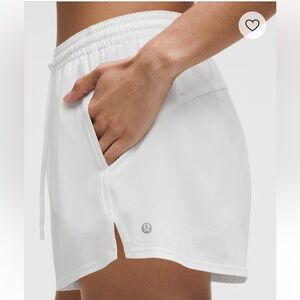 NWOT Lululemon Pace Rival High Rise Shorts